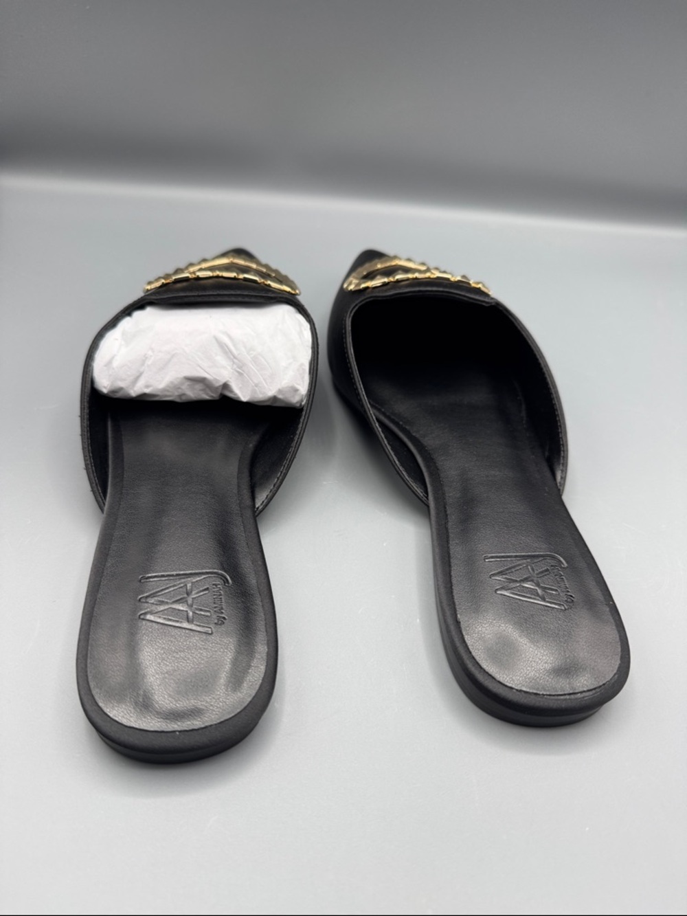 AAJ By Aminah Women's Aviva Heart Mule Pumps - Picture 3 of 4